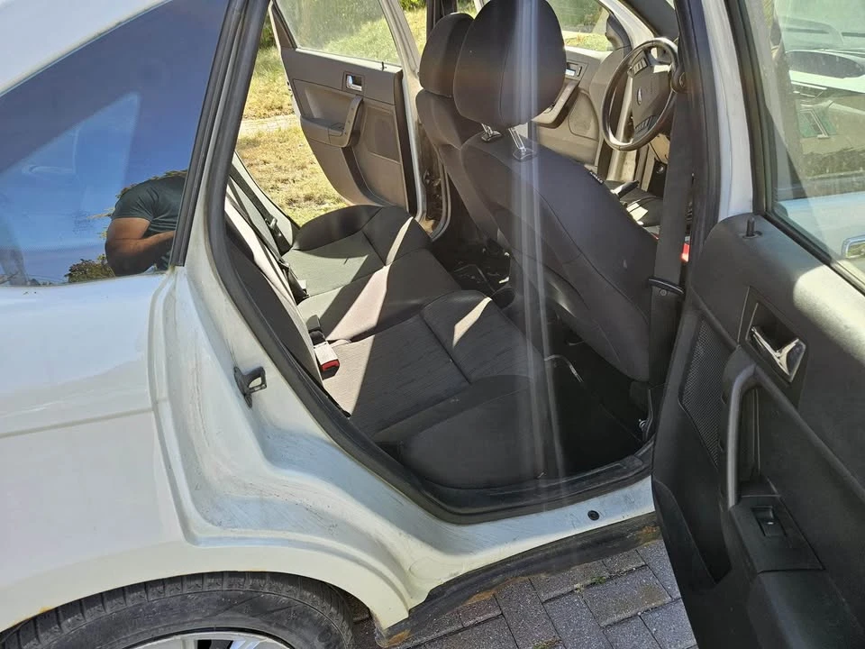 2011 Ford Focus 2nd Gen - Image 4 of 5