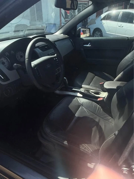 2011 Ford Focus 2nd Gen - Image 7 of 12