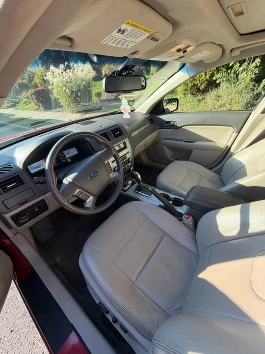 2011 Ford Focus 2nd Gen - Image 6 of 9