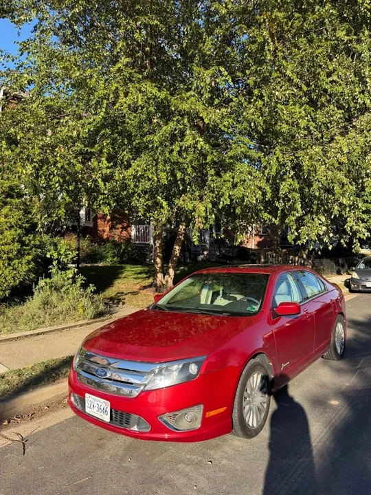 2011 Ford Focus 2nd Gen - Image 2 of 9