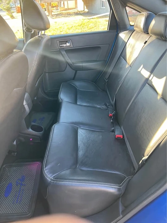 2011 Ford Focus 2nd Gen - Image 14 of 17