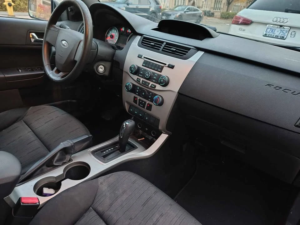 2011 Ford Focus - Image 6 of 6
