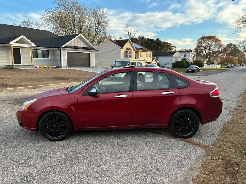 2011 Ford Focus 2nd Gen - Image 2 of 20