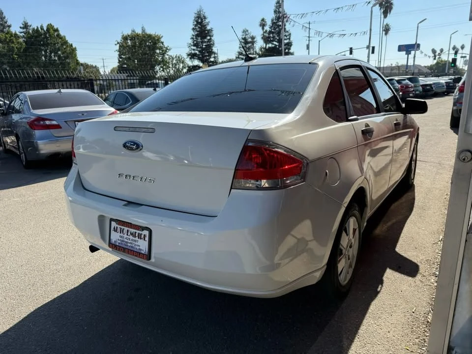 2011 Ford Focus 3rd Gen - Image 6 of 8