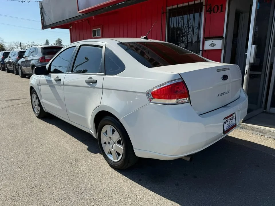 2011 Ford Focus 3rd Gen - Image 4 of 8