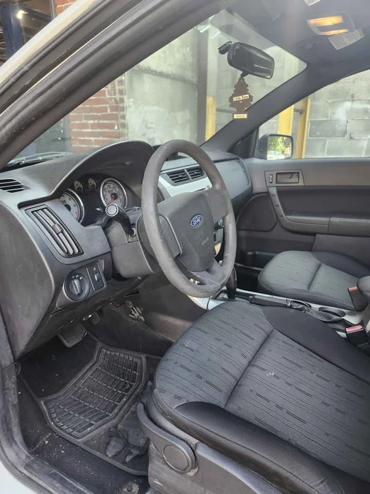 2011 Ford Focus 2nd Gen - Image 5 of 5