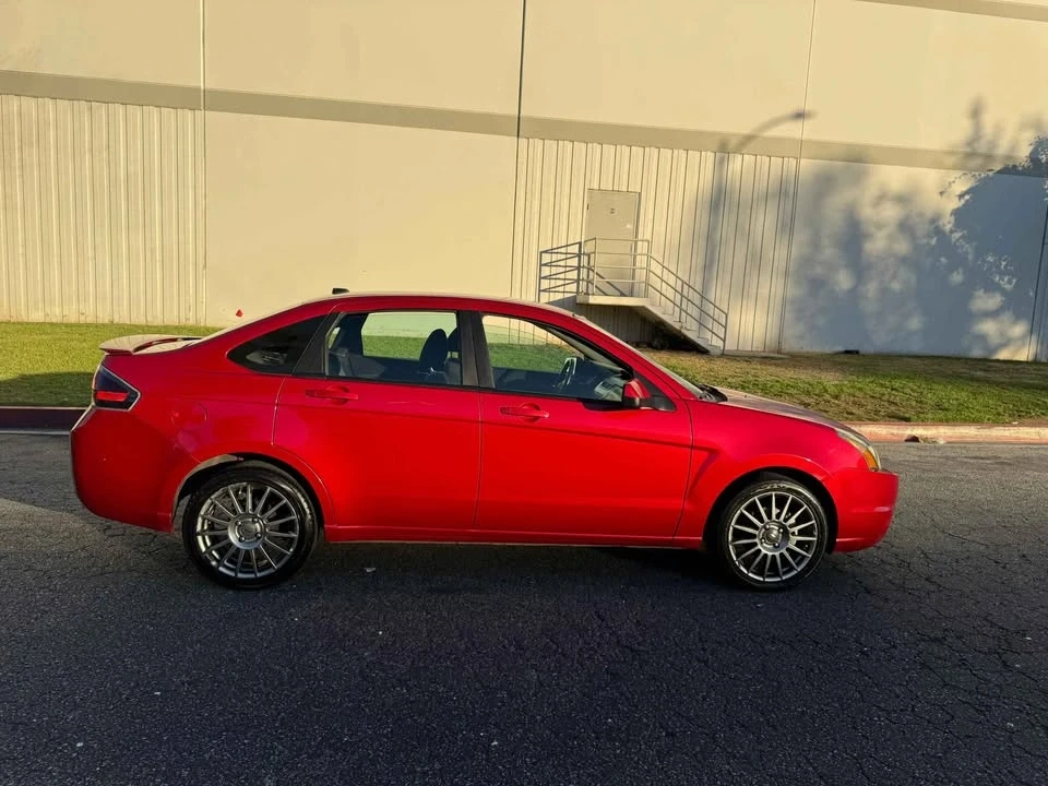 2011 Ford Focus 2nd Gen - Image 8 of 19