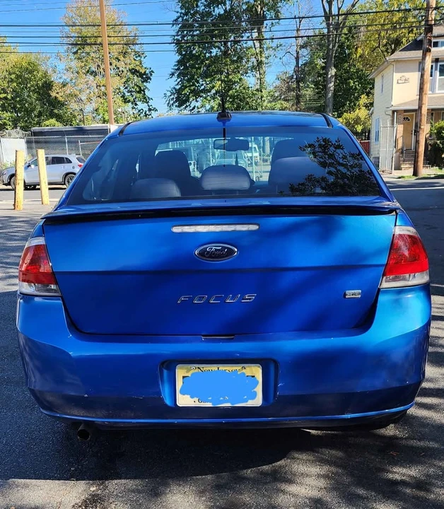 2011 Ford Focus 2nd Gen - Image 3 of 6