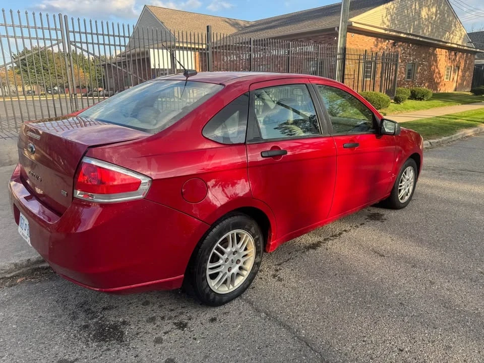 2011 Ford Focus 2nd Gen - Image 4 of 9