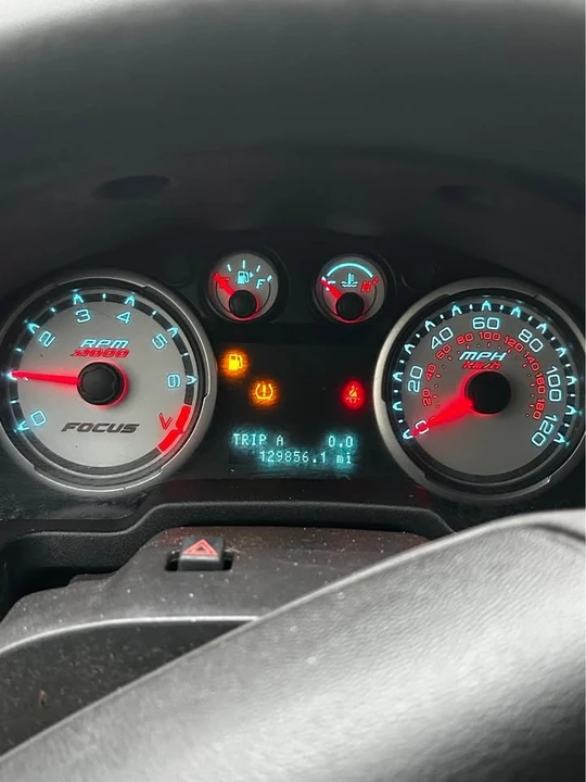 2011 Ford Focus 2nd Gen - Image 4 of 10
