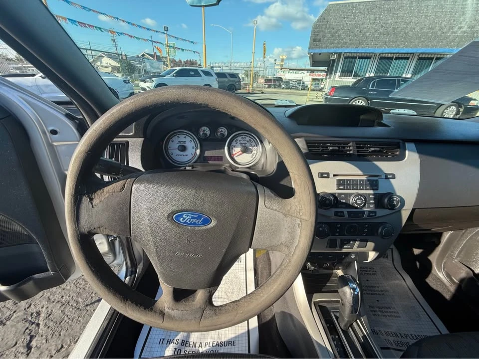 2011 Ford Focus 2nd Gen - Image 5 of 9