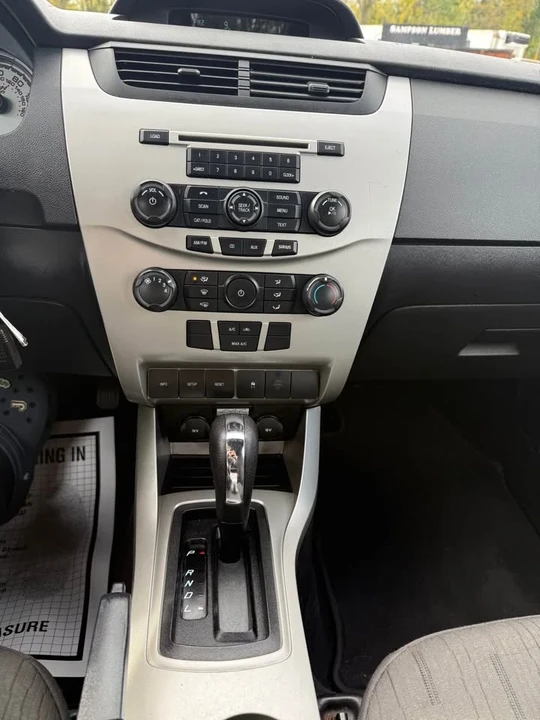 2011 Ford Focus 2nd Gen - Image 13 of 13