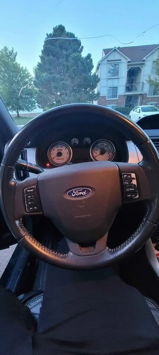 2011 Ford Focus 2nd Gen - Image 6 of 10