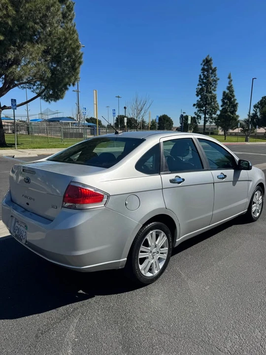 2011 Ford Focus 2nd Gen - Image 4 of 16