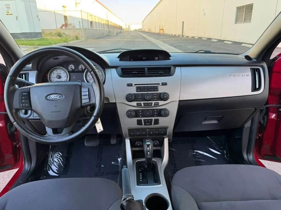 2011 Ford Focus 2nd Gen - Image 7 of 14