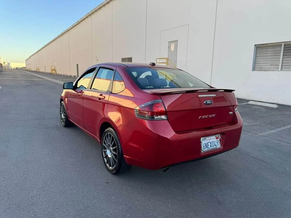 2011 Ford Focus 2nd Gen - Image 3 of 14