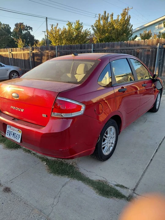 2011 Ford Focus 2nd Gen - Image 4 of 9