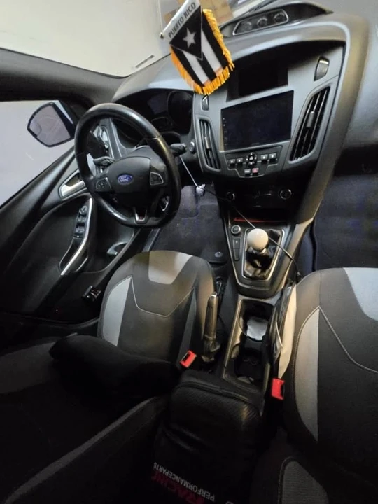 2011 Ford Focus 2nd Gen - Image 9 of 13