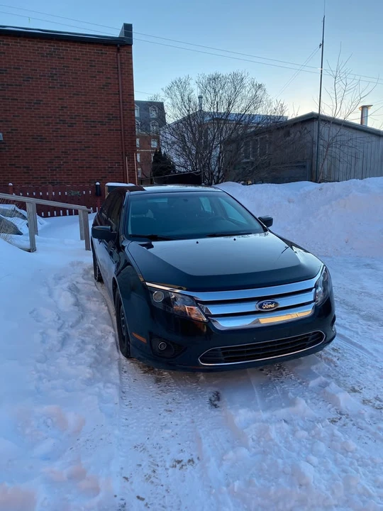 2011 Ford Fusion 1st Gen - Image 2 of 17