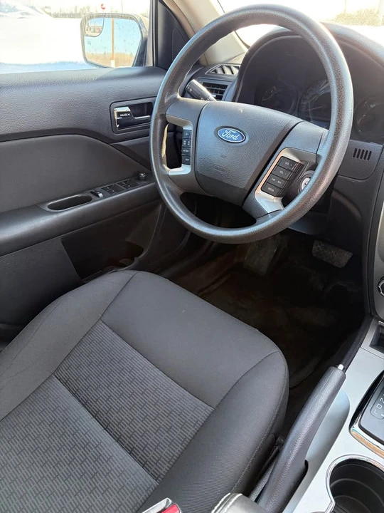 2011 Ford Fusion 1st Gen - Image 4 of 17