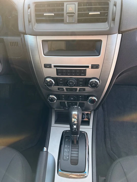 2011 Ford Fusion 1st Gen - Image 8 of 17