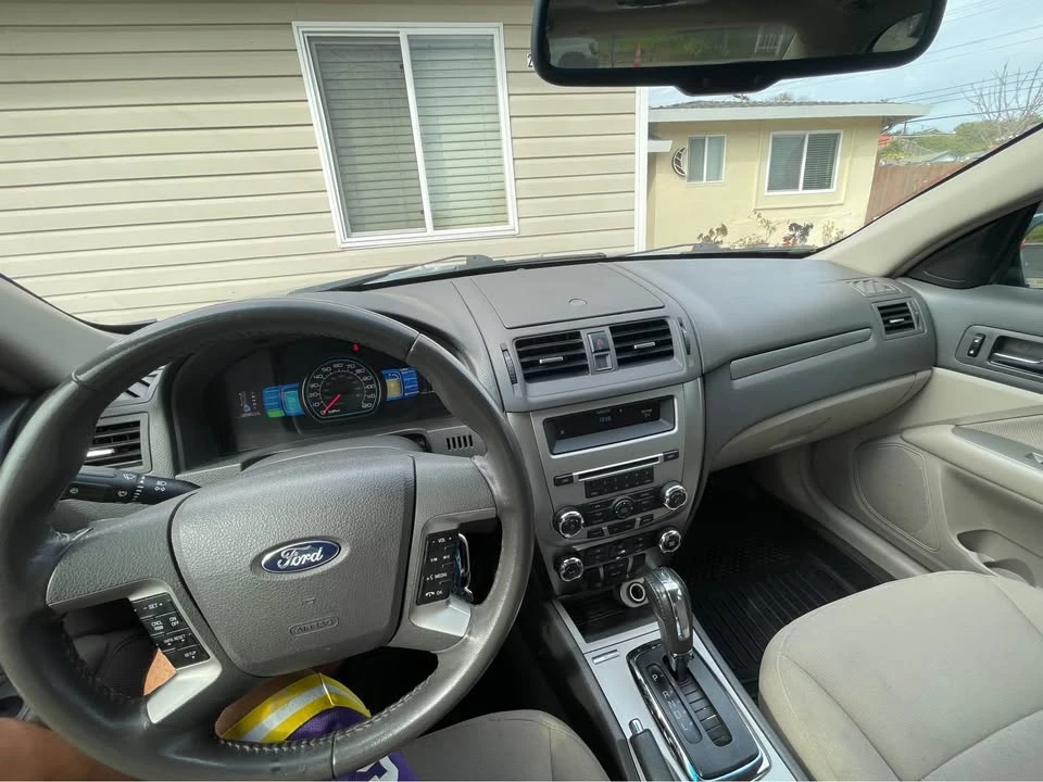 2011 Ford Fusion 1st Gen - Image 5 of 8