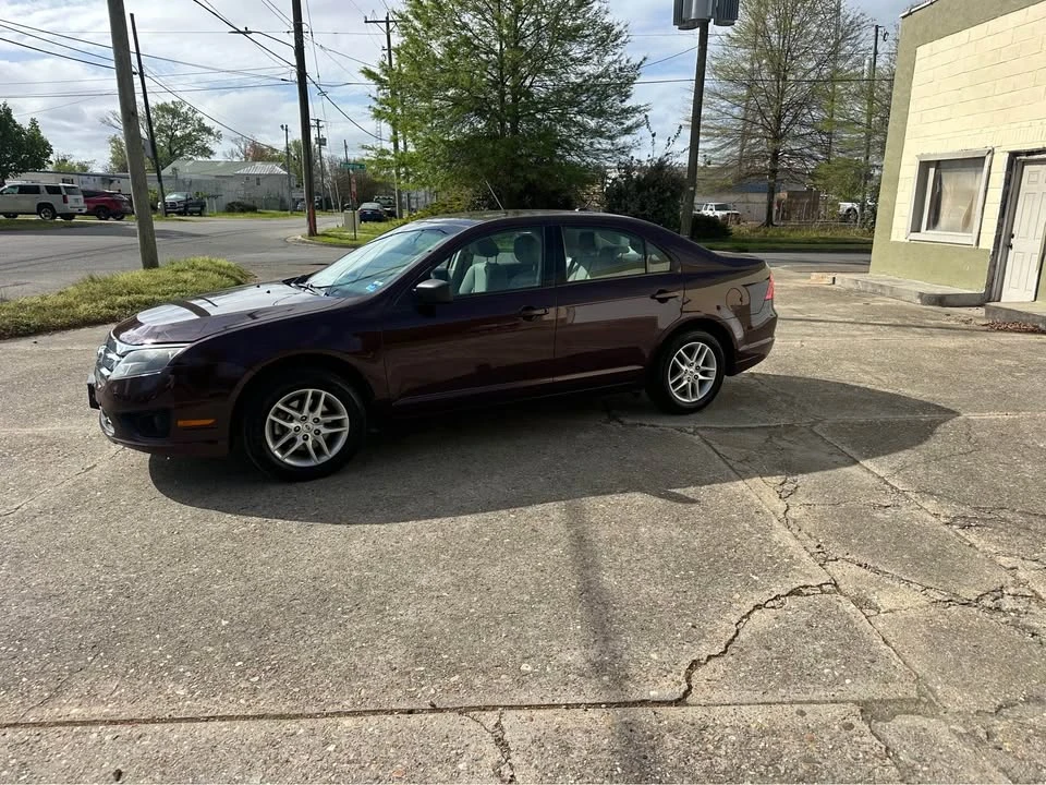 2011 Ford Fusion 1st Gen - Image 10 of 13