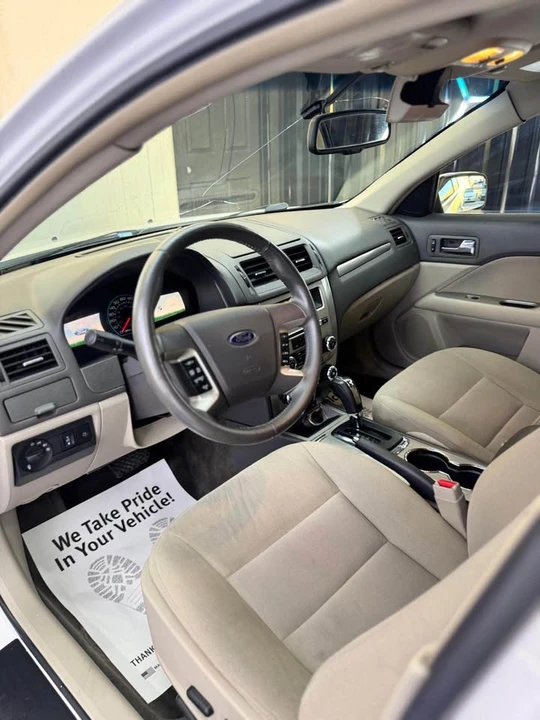 2011 Ford Fusion 1st Gen - Image 8 of 11
