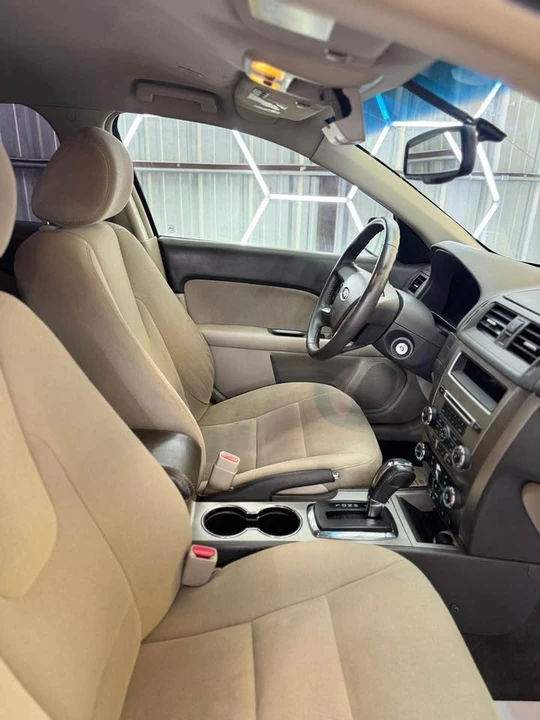 2011 Ford Fusion 1st Gen - Image 10 of 11