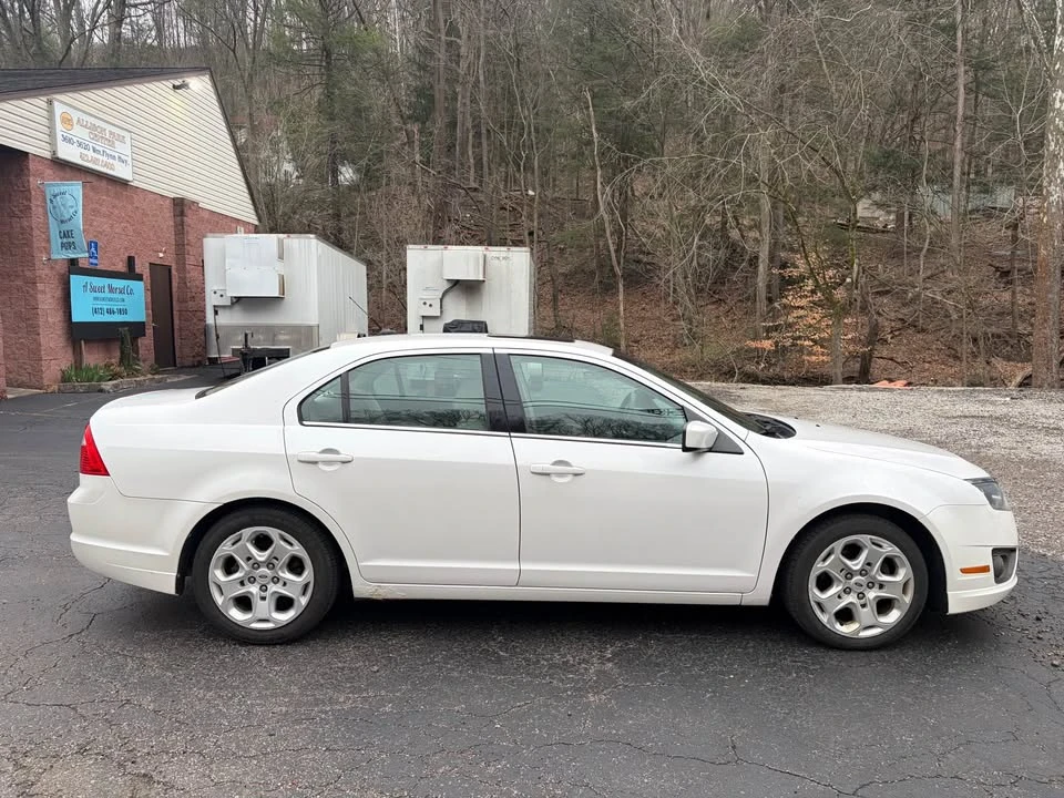 2011 Ford Fusion 1st Gen - Image 4 of 14