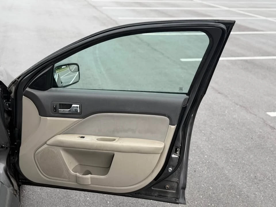 2011 Ford Fusion 1st Gen - Image 14 of 14