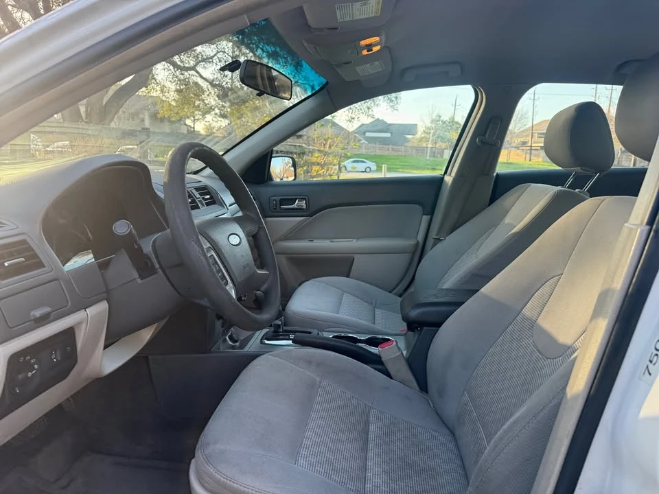 2011 Ford Fusion 1st Gen - Image 9 of 19