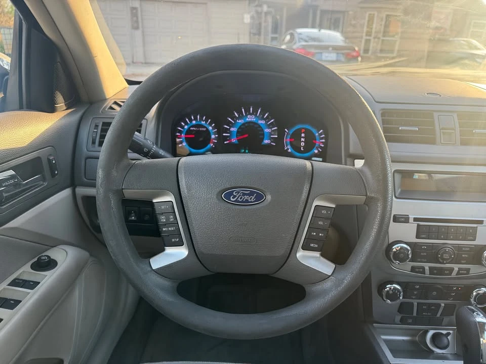 2011 Ford Fusion 1st Gen - Image 12 of 19