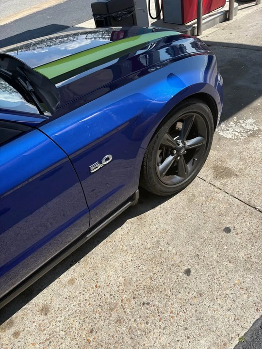 2011 Ford GT 1st Gen - Image 12 of 13