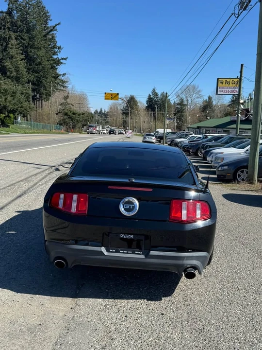 2011 Ford S197 Mustang - Image 9 of 11