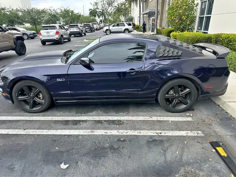 2011 Ford Mustang GT Premium Coupe