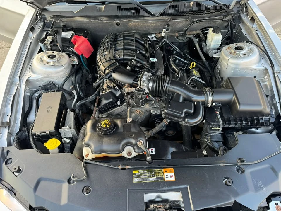 2011 Ford S197 Mustang - Image 19 of 20