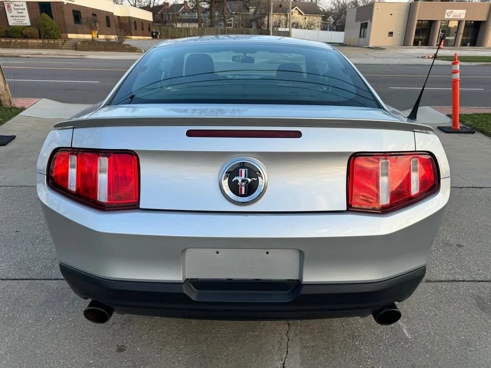 2011 Ford S197 Mustang - Image 5 of 20