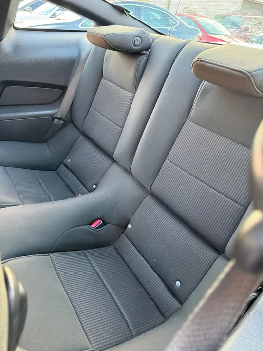 2011 Ford S197 Mustang - Image 13 of 20