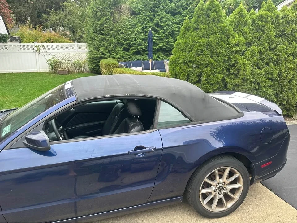 2011 Ford S197 Mustang - Image 7 of 10