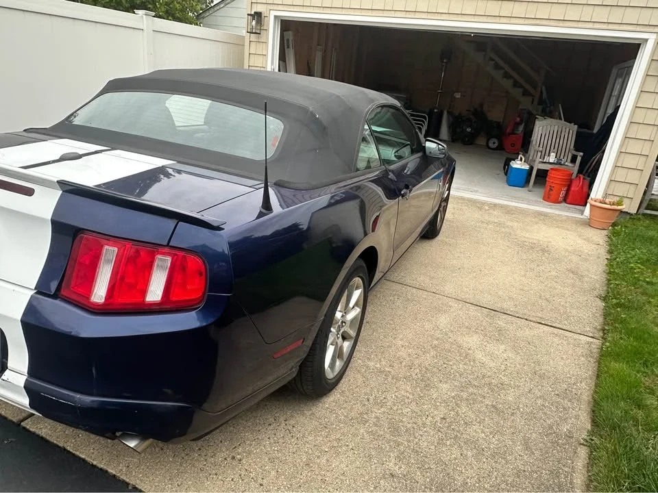 2011 Ford S197 Mustang - Image 6 of 10