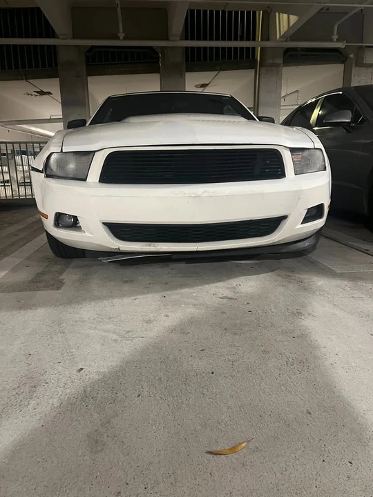 2011 Ford S197 Mustang - Image 3 of 6