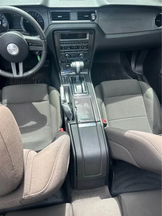2011 Ford S197 Mustang - Image 8 of 8