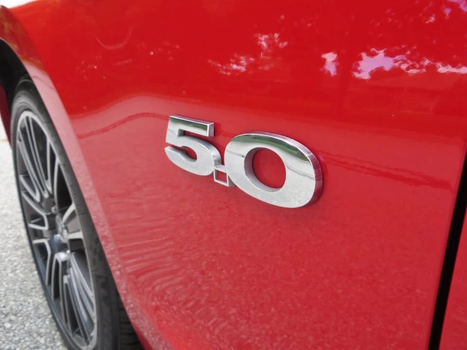 2011 Ford S197 Mustang - Image 15 of 17