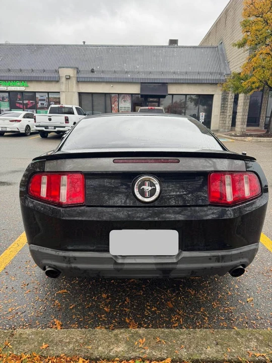 2011 Ford S197 Mustang - Image 4 of 11