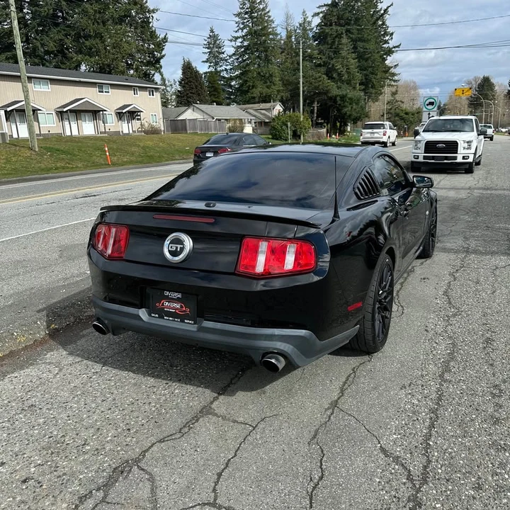 2011 Ford S197 Mustang - Image 4 of 10