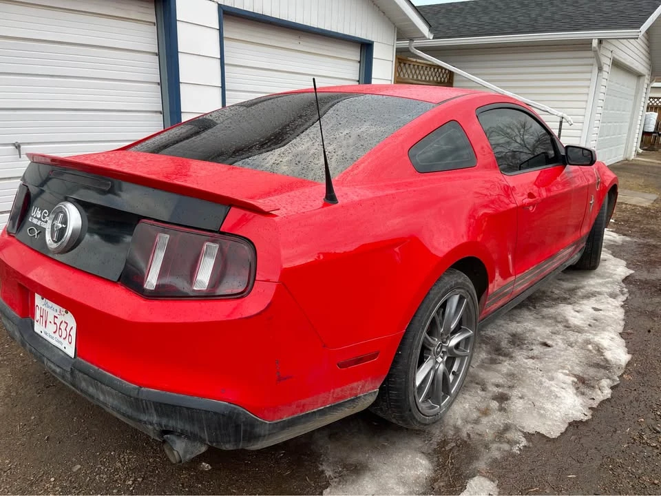 2011 Ford S197 Mustang - Image 5 of 9