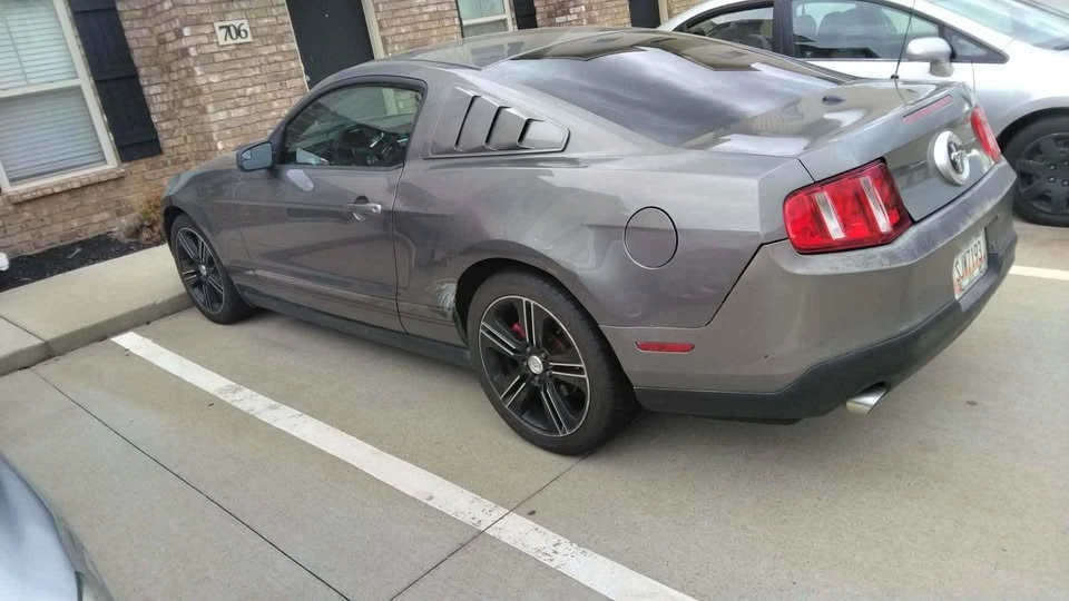 2011 Ford S197 Mustang - Image 3 of 6