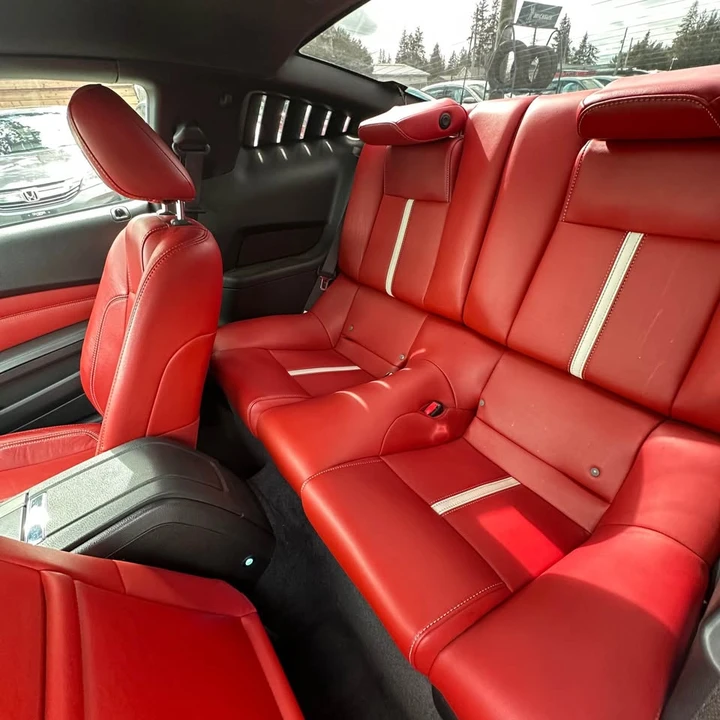 2011 Ford S197 Mustang - Image 9 of 10