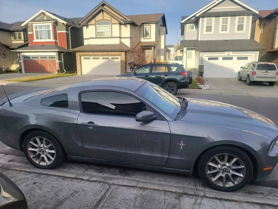 2011 Ford S197 Mustang - Image 4 of 5